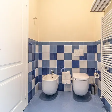Casa Isolani Luxury Piazza Maggiore بيت ضيافة