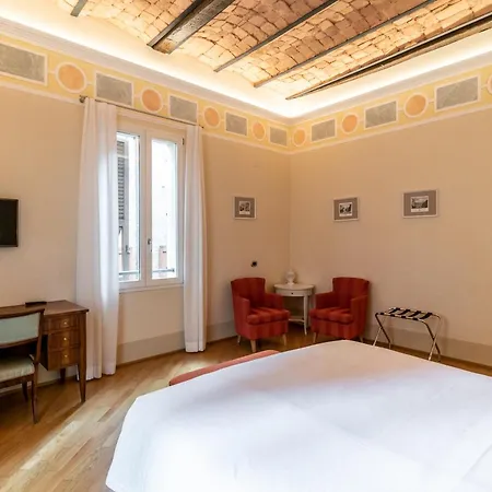 Casa Isolani Luxury Piazza Maggiore بيت ضيافة 2*