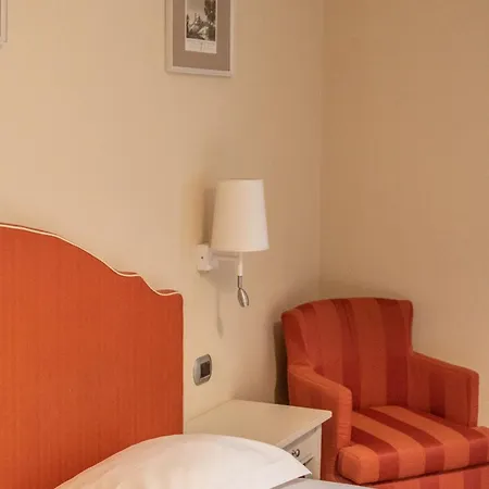 بيت ضيافة Casa Isolani Luxury Piazza Maggiore 2*