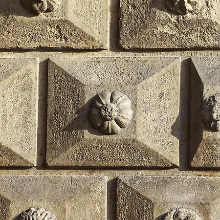 Casa Isolani Luxury Piazza Maggiore بولونيا