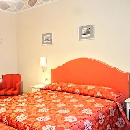 Casa Isolani Luxury Piazza Maggiore 2*