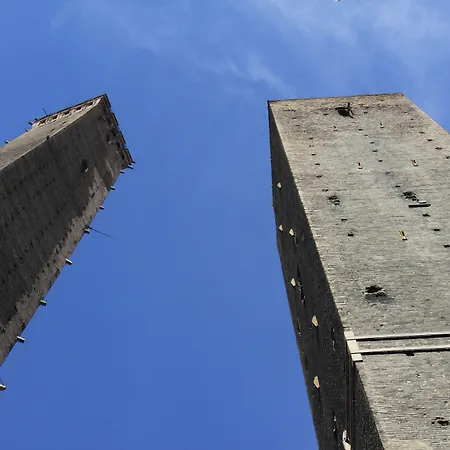 Casa Isolani Luxury Piazza Maggiore 2*