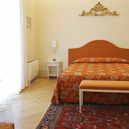 بيت ضيافة Casa Isolani Luxury Piazza Maggiore بولونيا