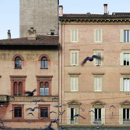 Casa Isolani Luxury Piazza Maggiore بيت ضيافة بولونيا